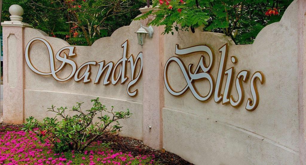 Sandy Bliss Condominiums Saint James Luaran gambar